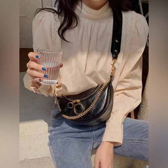 New Crossbody Bag, Fanny Pack - Picture 6 of 12